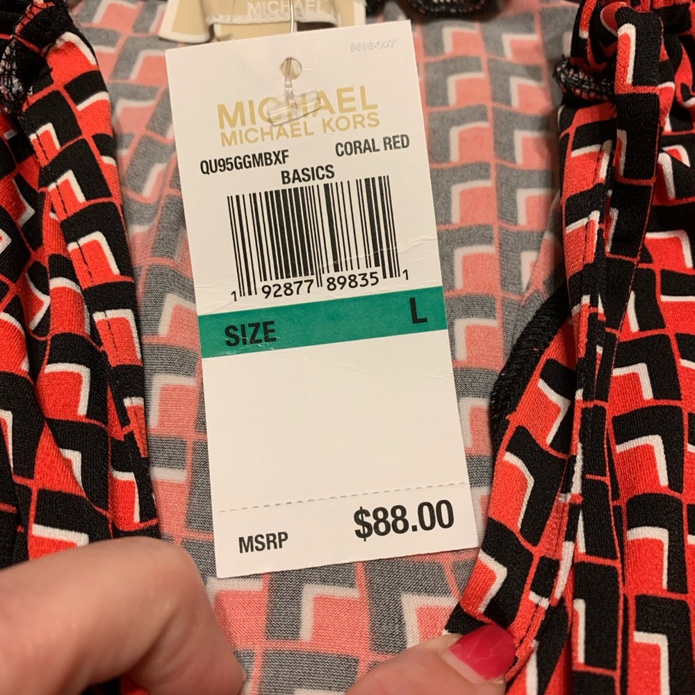 ✨New Red & Black Michael Kors Blouse✨ - Picture 4 of 8